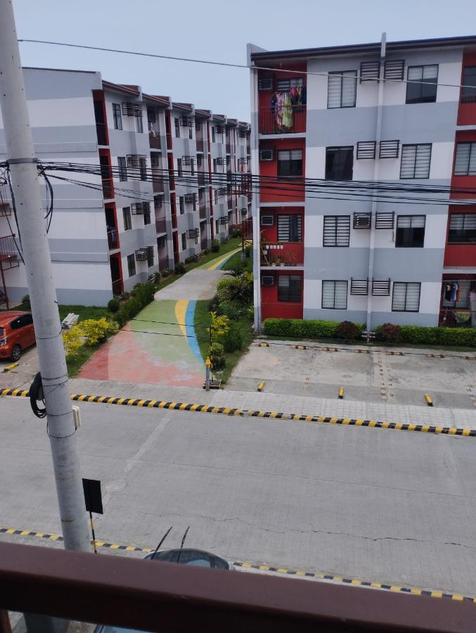 Staycation At Urban Deca Homes Marilao Екстер'єр фото